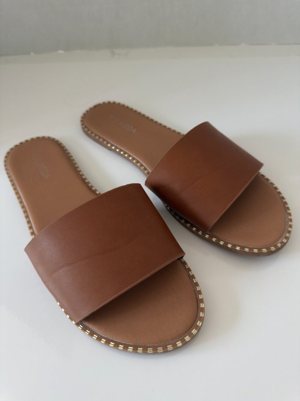 Top Moda Brown Studded Slide Sandals Flat Slip-On Shoes Size 10
